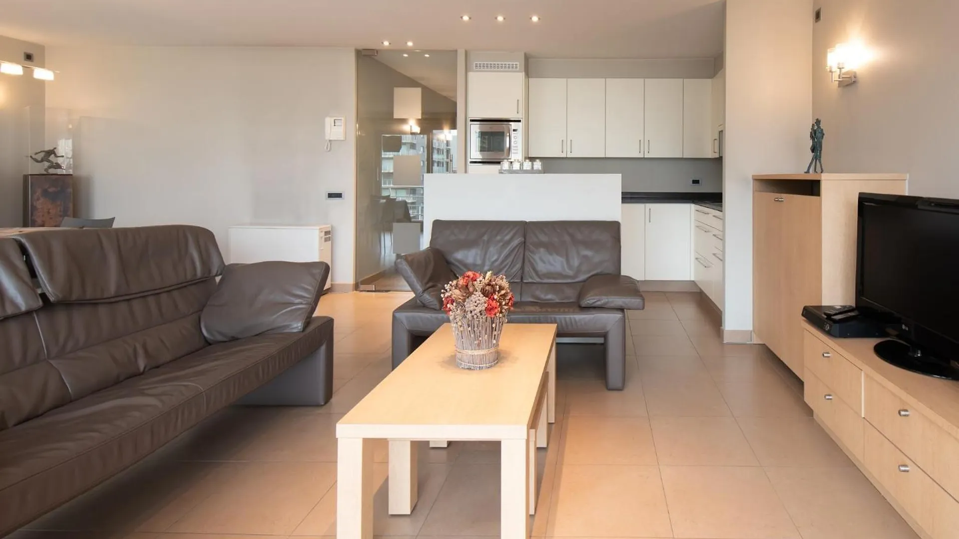 3-Bedroom Apartment With Casino View Middelkerke