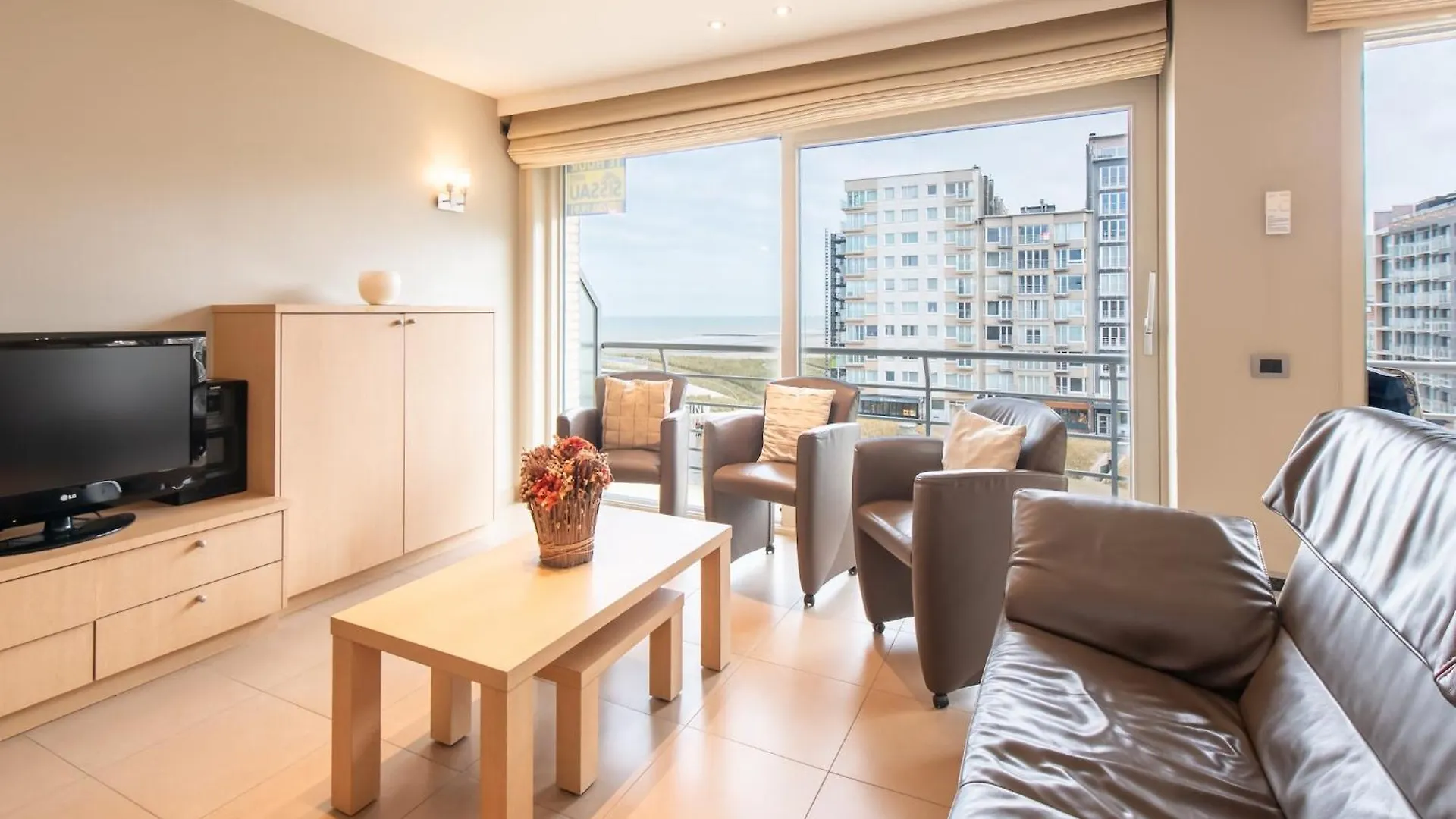 3-Bedroom Apartment With Casino View Middelkerke