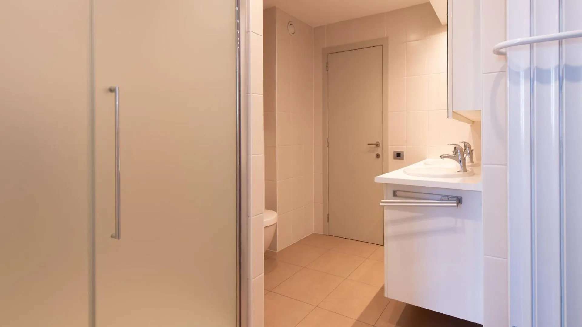 3-Bedroom Apartment With Casino View Middelkerke